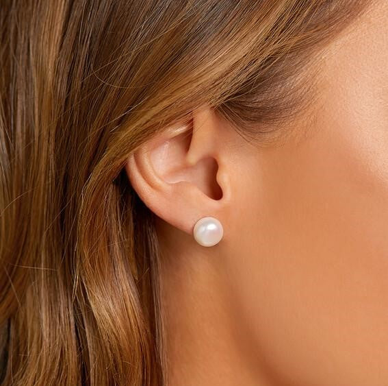 Pearl Whisper Studs